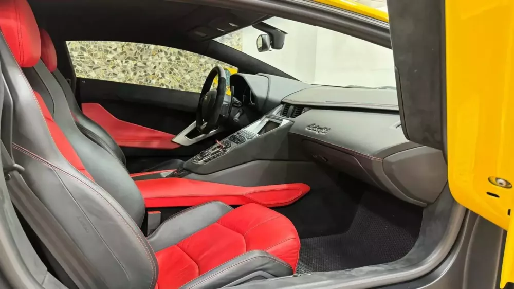 Lamborghini Aventador LP700-4 "zin" và mới nhất tại Việt Nam lên sàn với giá thách cưới hơn 13 tỷ đồng- Ảnh 7.