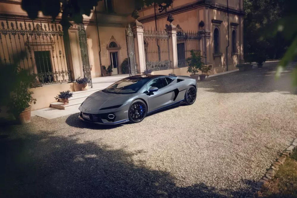 Chi tiết Lamborghini Temerario Porto Cervo có 1 không 2 trên thế giới- Ảnh 1. Chi tiết Lamborghini Temerario Porto Cervo có 1 không 2 trên thế giới- Ảnh 1.