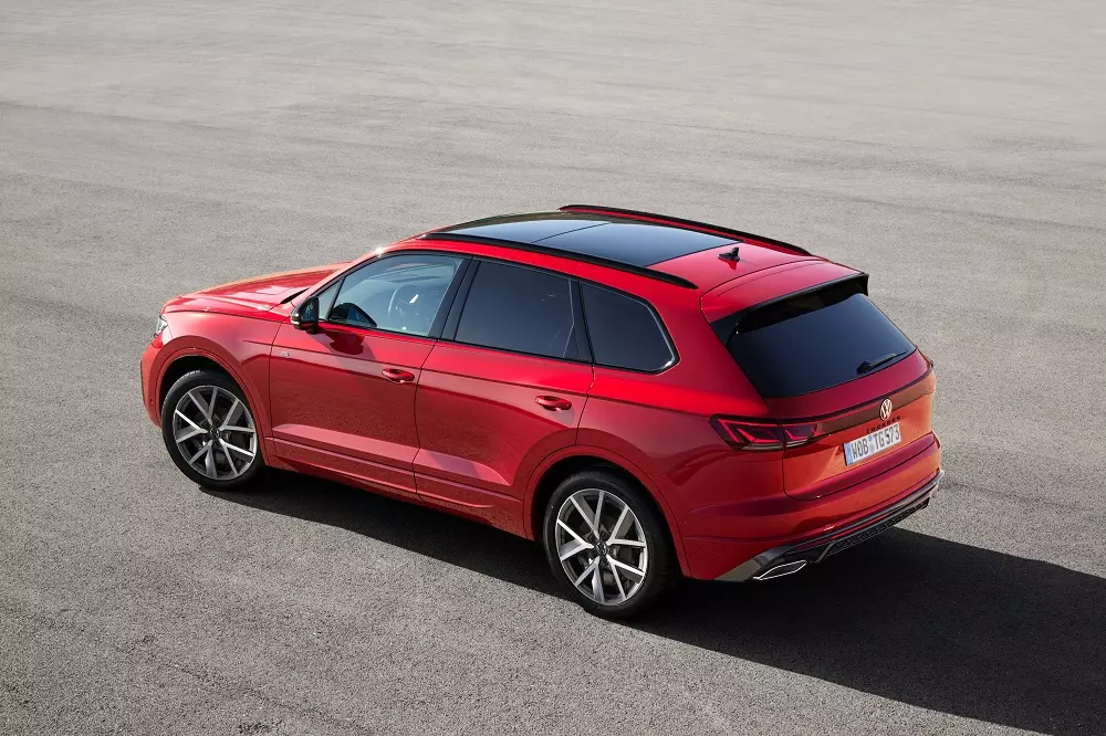 Volkswagen Touareg 2025 vẫn dùng động cơ cũ
