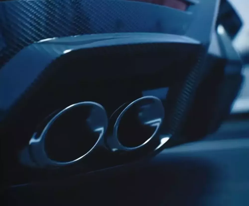 Hãng độ không xa lạ với các đại gia Việt lên ý tưởng cho sản phẩm từ Lamborghini Urus SE- Ảnh 6.