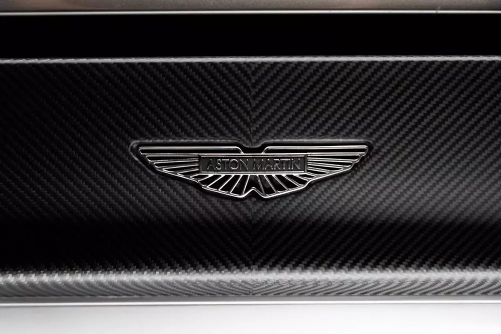 Aston Martin DBS Octavia 1971 trở nên khác lạ khi qua bàn tay của hãng độ này- Ảnh 9.