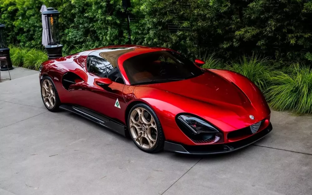 Gặp gỡ Alfa Romeo 33 Stradale: Chiếc xe đẹp nhất thế giới mới ra mắt tại Mỹ, giá dự kiến 1,8 triệu USD- Ảnh 5.