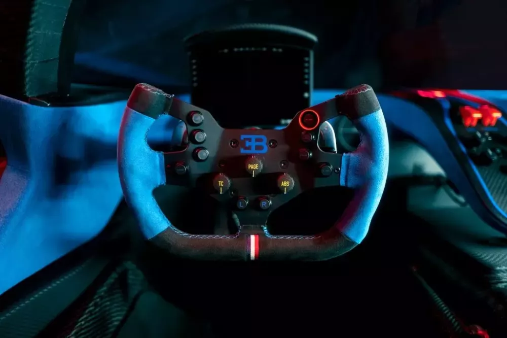 Bugatti Bolide có cơ hợi được chạy trên đường công cộng như McLaren P1 GTR- Ảnh 5. Bugatti Bolide có cơ hợi được chạy trên đường công cộng như McLaren P1 GTR- Ảnh 5.