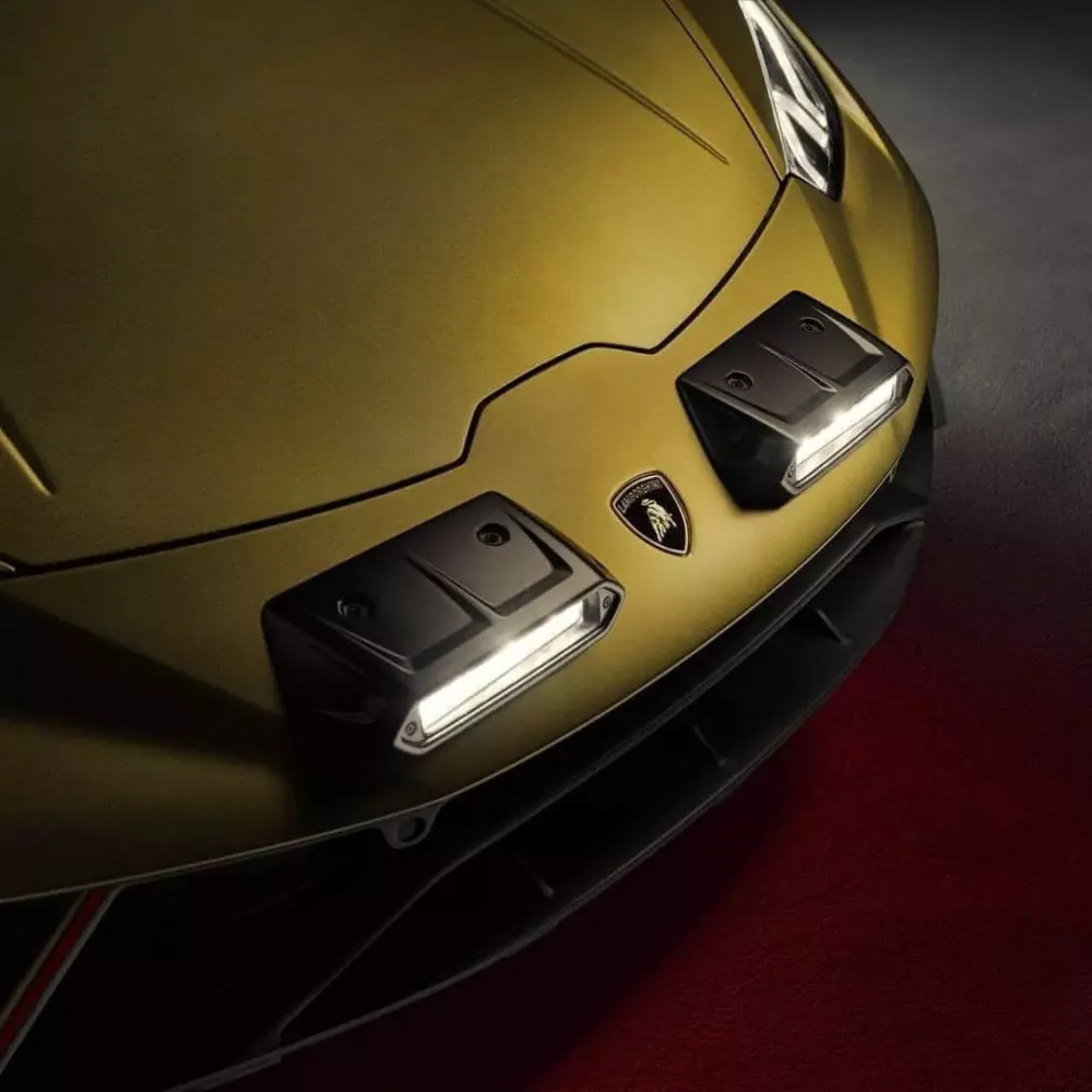 Mới xuất hiện, siêu bò Lamborghini Huracan Sterrato đầu tiên về Việt Nam đã bắt gặp ở Huế- Ảnh 6. Mới xuất hiện, siêu bò Lamborghini Huracan Sterrato đầu tiên về Việt Nam đã bắt gặp ở Huế- Ảnh 6.