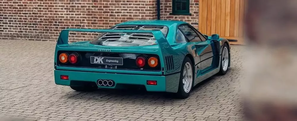 Lạ mắt với Ferrari F40 mang màu xanh Verde Fortunato, giá có thể vài triệu USD- Ảnh 3.