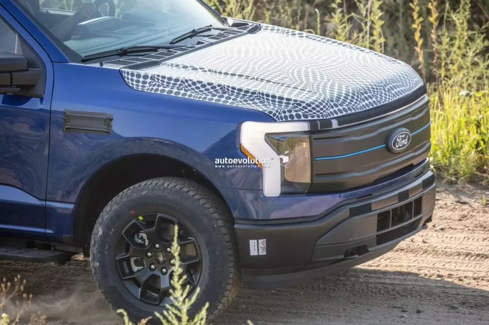 Ford F-150 Lightning Off-Road 2026 bị tóm gọn trên đường- Ảnh 6. Ford F-150 Lightning Off-Road 2026 bị tóm gọn trên đường- Ảnh 6.