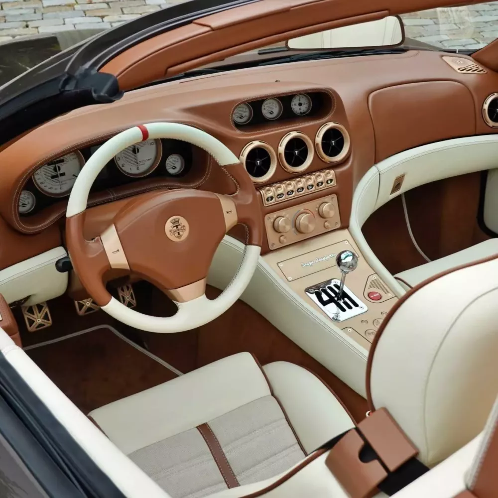 Ferrari 550 Maranello được làm mới qua tay của Touring Superleggera- Ảnh 7. Ferrari 550 Maranello được làm mới qua tay của Touring Superleggera- Ảnh 7.