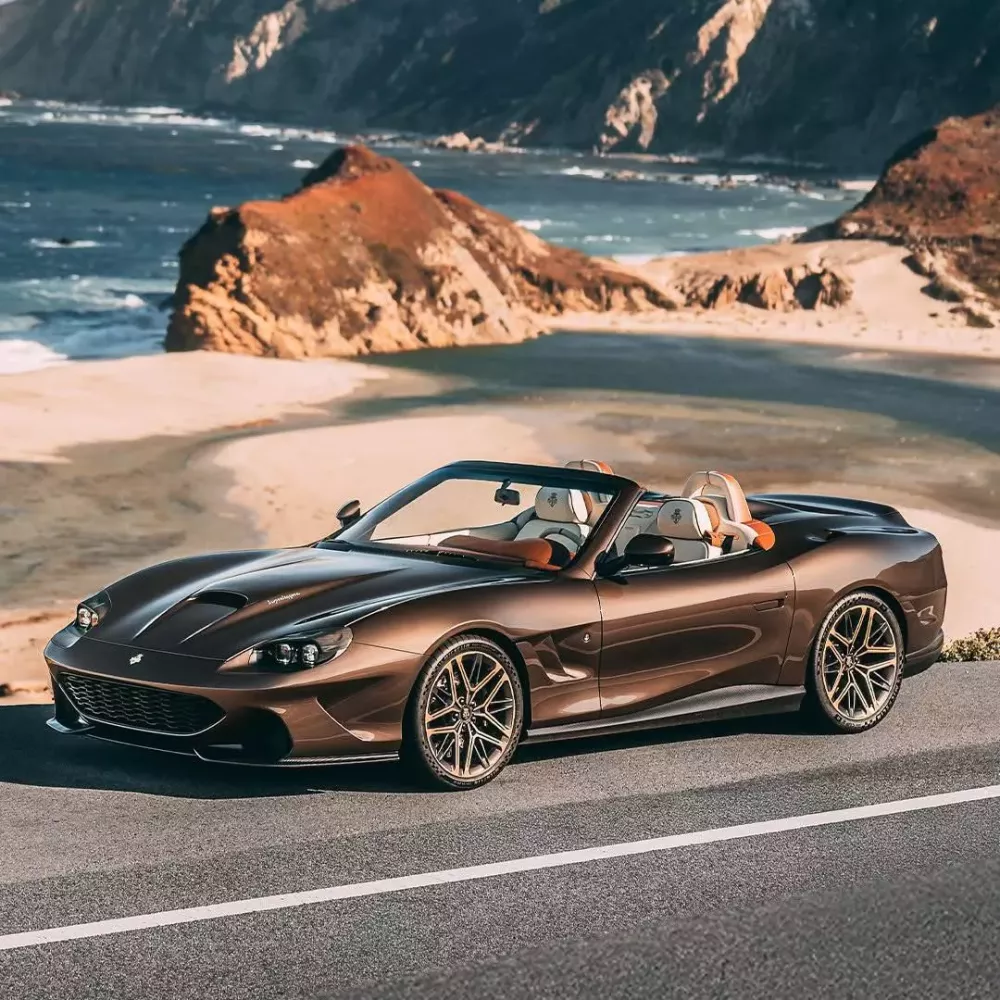 Ferrari 550 Maranello được làm mới qua tay của Touring Superleggera- Ảnh 4. Ferrari 550 Maranello được làm mới qua tay của Touring Superleggera- Ảnh 4.