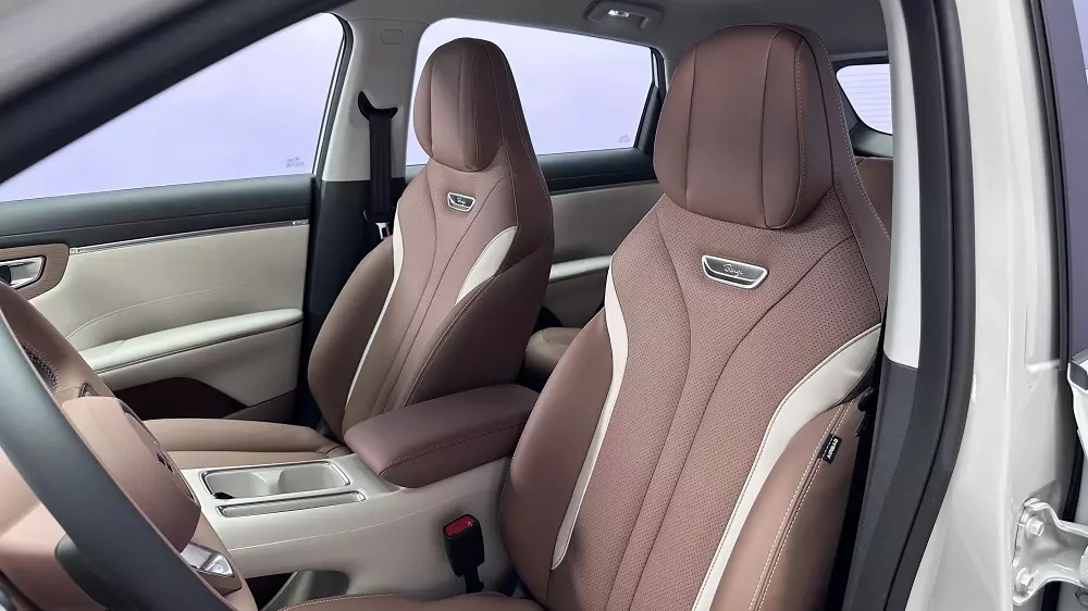 Ghế trước của Wuling Bingo S 