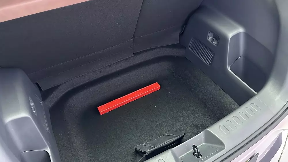 Khoang hành lý của Wuling Bingo S 