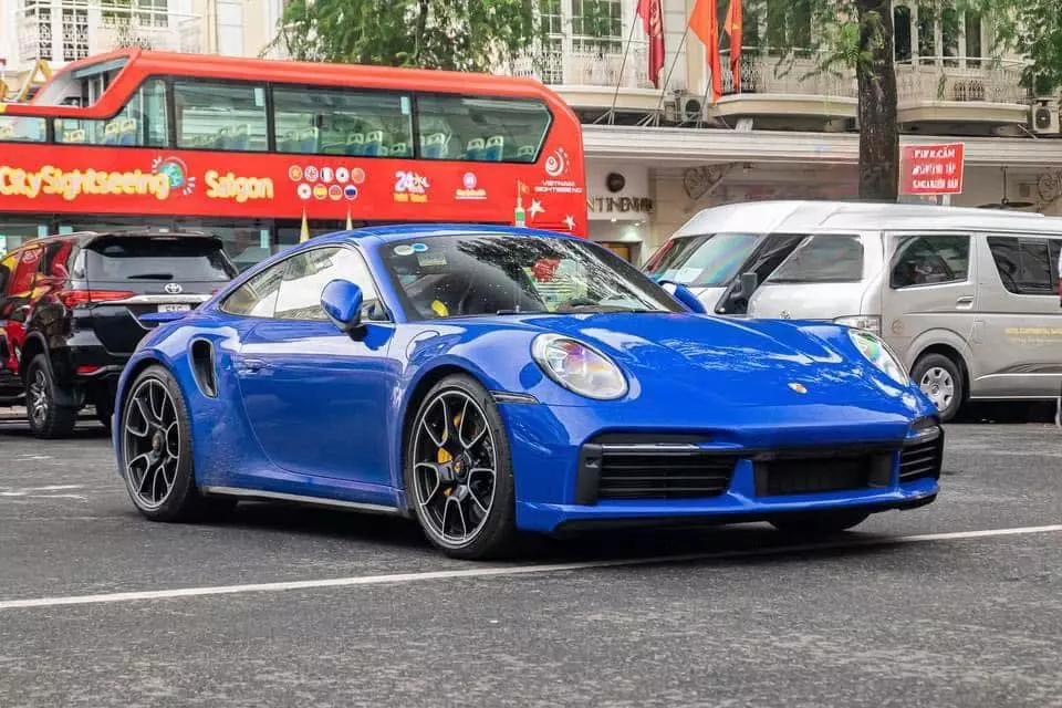 Porsche 911 Turbo S 992 duy nhất rao bán tại Việt Nam đã nhanh chóng có chủ mới- Ảnh 3.