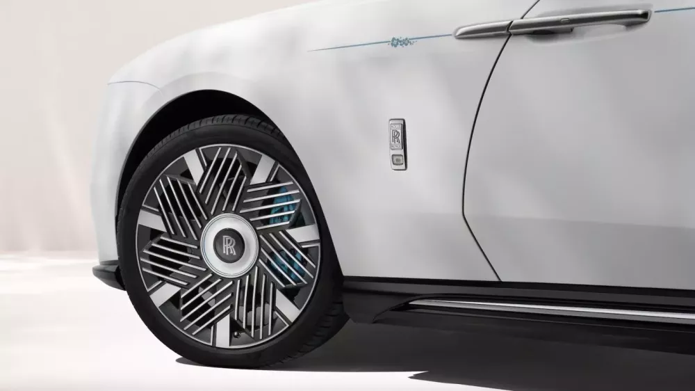 Chi tiết Rolls-Royce Spectre Primavera mới ra mắt- Ảnh 7.