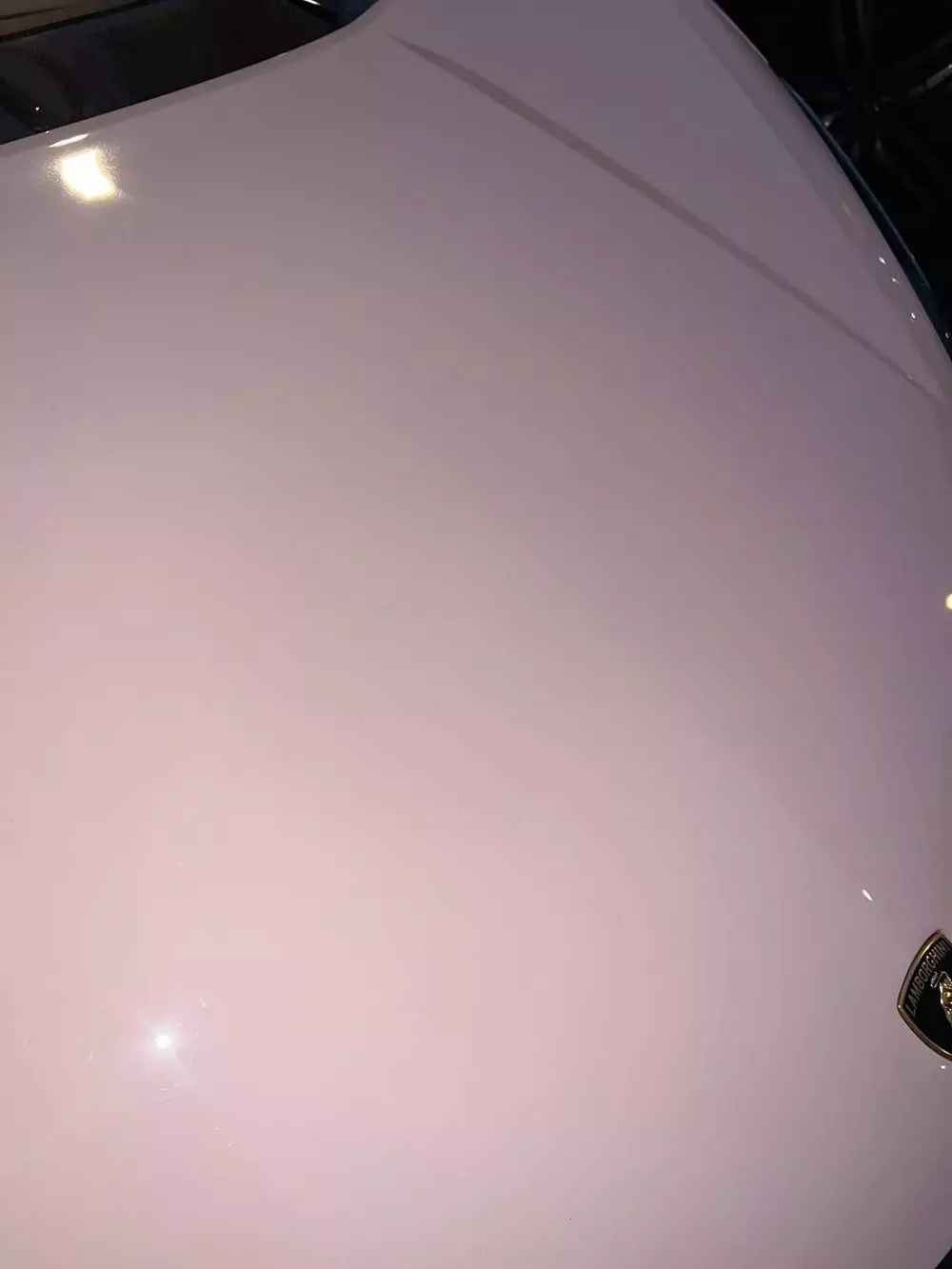 Lạ mắt với siêu xe 1.000 mã lực Lamborghini "Pinkvuelto" mới xuất hiện- Ảnh 5. Lạ mắt với siêu xe 1.000 mã lực Lamborghini "Pinkvuelto" mới xuất hiện- Ảnh 5.