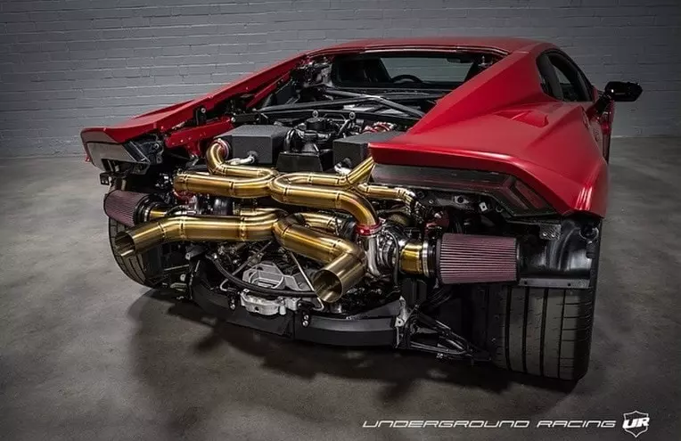 Lamborghini Huracan STO được tăng công suất gấp 3 lần nguyên bản, Bugatti Chiron cũng phải "rén ngang"- Ảnh 4. Lamborghini Huracan STO được tăng công suất gấp 3 lần nguyên bản, Bugatti Chiron cũng phải "rén ngang"- Ảnh 4.