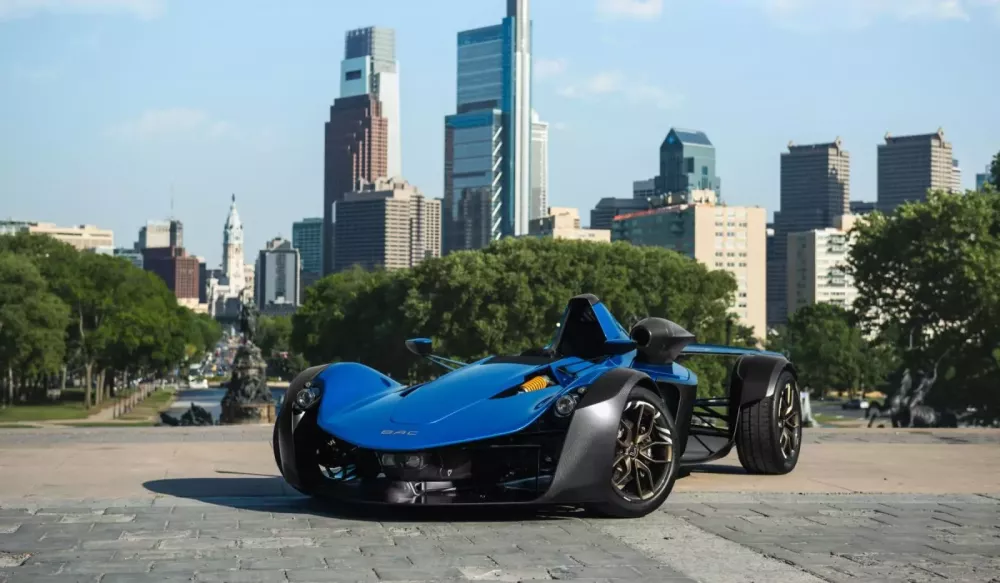 Ngoài McLaren F1, đây là các xe có ghế tài đặt ở giữa, bất ngờ thay có 1 chiếc đã về Việt Nam âm thầm- Ảnh 4.