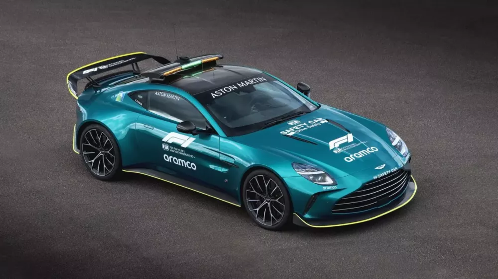 Aston Martin Vantage S làm xe an toàn tại giải đua xe Công thức 1- Ảnh 4.