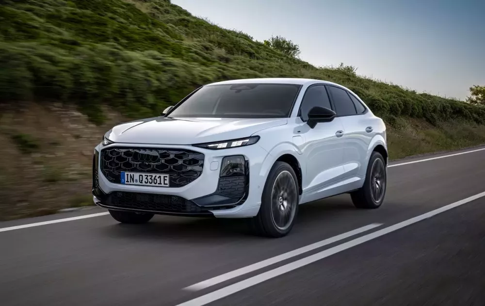 Audi Q3 Sportback 2025 sở hữu thiết kế đầu xe mới