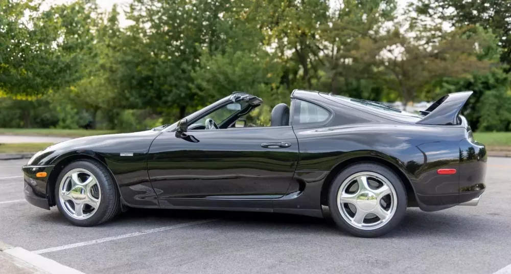 Dân chơi "trúng giá" Toyota Supra 1997 của mình sau khi chuyển nhà- Ảnh 3.