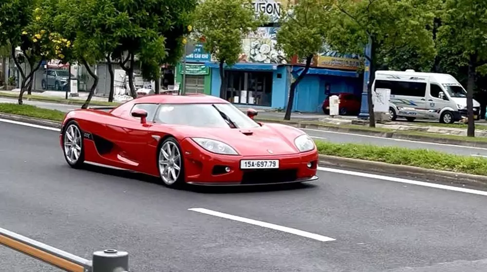 Siêu phẩm Koenigsegg CCX độc nhất Việt Nam lăn bánh tại Tp.HCM- Ảnh 1. Siêu phẩm Koenigsegg CCX độc nhất Việt Nam lăn bánh tại Tp.HCM- Ảnh 1.