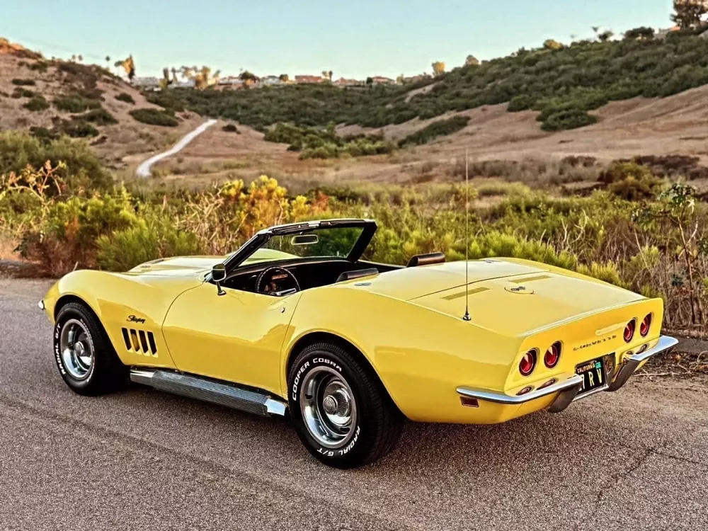 Người phục chế trúng mánh mua lại chiếc Chevrolet Corvette 1969 từ góa phụ- Ảnh 4.