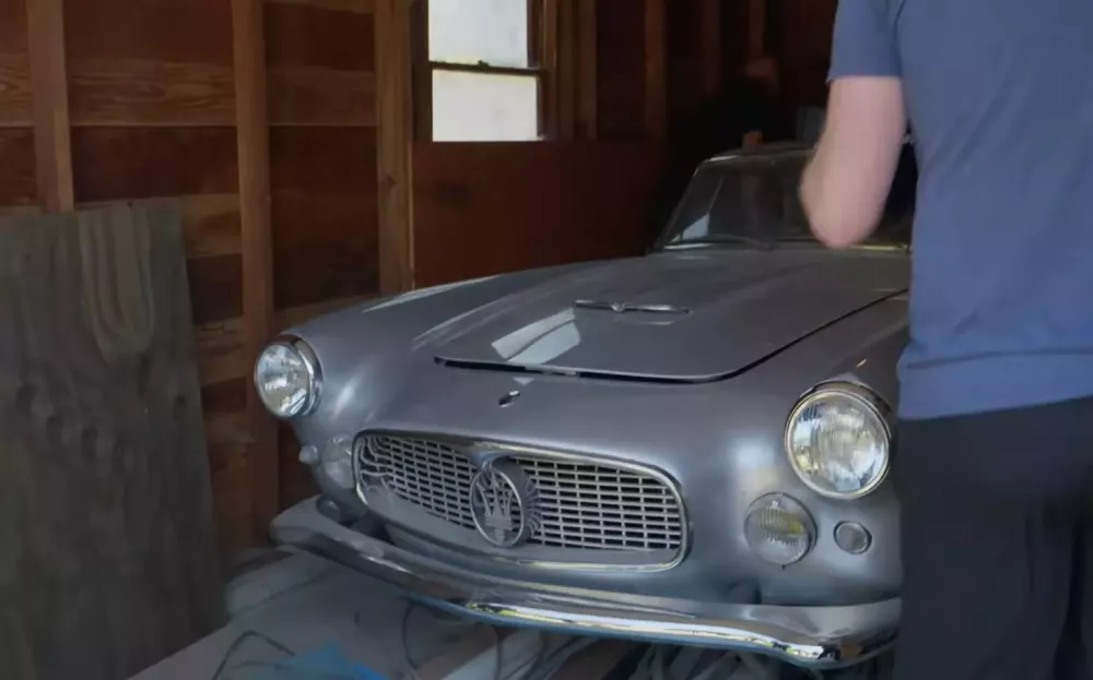 Maserati 3500 GT 1960 xuất hiện sau nhiều thập kỷ ẩn náu trong garage của chủ nhân quá cố- Ảnh 11. Maserati 3500 GT 1960 xuất hiện sau nhiều thập kỷ ẩn náu trong garage của chủ nhân quá cố- Ảnh 11.