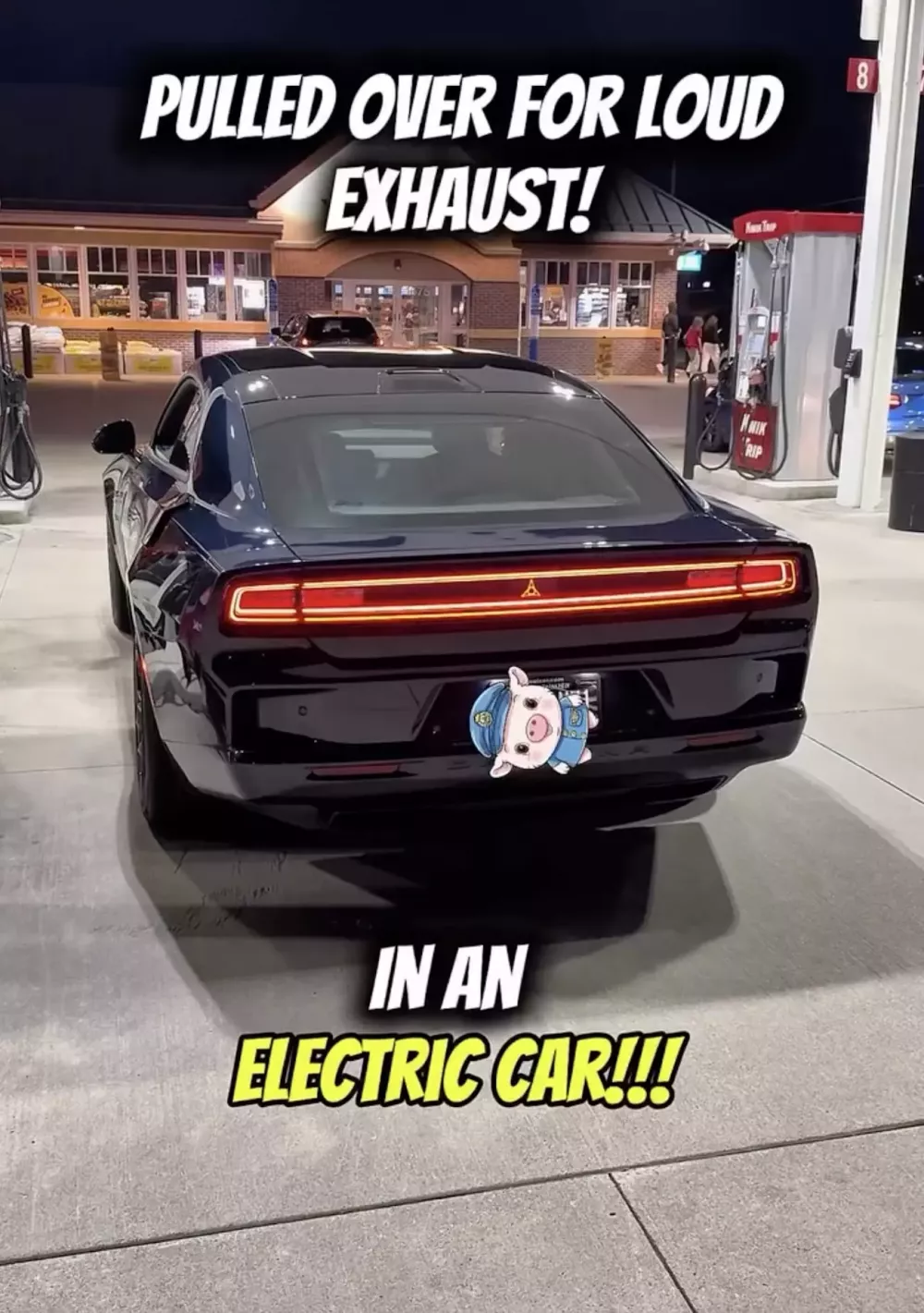 Chuyện hy hữu khi tài xế bị phạt vì tiếng ống xả của xe điện Dodge Charger quá ồn- Ảnh 2. Chuyện hy hữu khi tài xế bị phạt vì tiếng ống xả của xe điện Dodge Charger quá ồn- Ảnh 2.