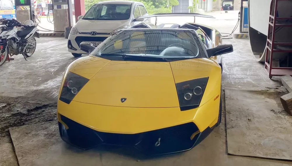 Lamborghini Murcielago LP640-4 Roadster độc nhất Việt Nam xuất hiện trở lại- Ảnh 2. Lamborghini Murcielago LP640-4 Roadster độc nhất Việt Nam xuất hiện trở lại- Ảnh 2.