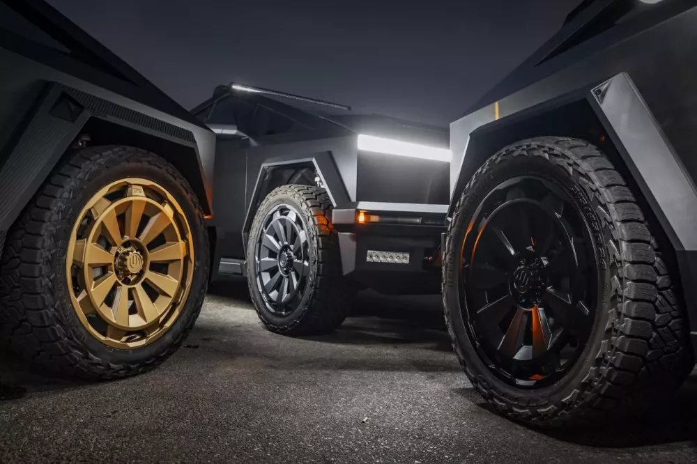 Chủ xe Tesla Cybertruck tại Việt Nam có thể tham khảo bộ mâm mới này cho xế cưng của mình- Ảnh 2.