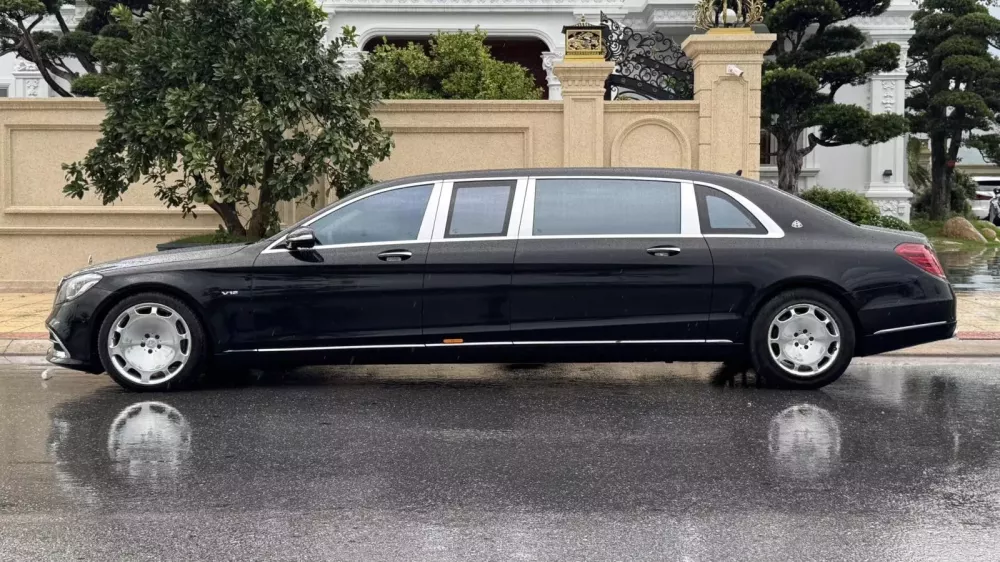 Đẳng cấp chơi xe Mercedes-Maybach S650 Pullman của đại gia Quảng Ninh- Ảnh 1.