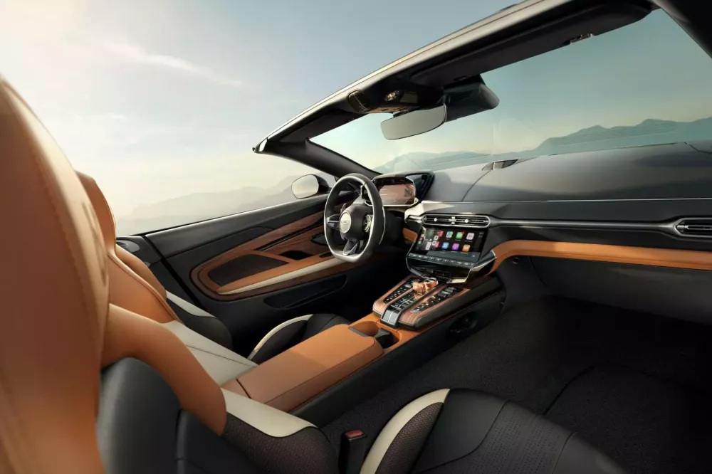 Chi tiết cặp đôi Vanquish và DB12 mui trần giới hạn mới được Q by Aston Martin ra mắt- Ảnh 12. Chi tiết cặp đôi Vanquish và DB12 mui trần giới hạn mới được Q by Aston Martin ra mắt- Ảnh 12.