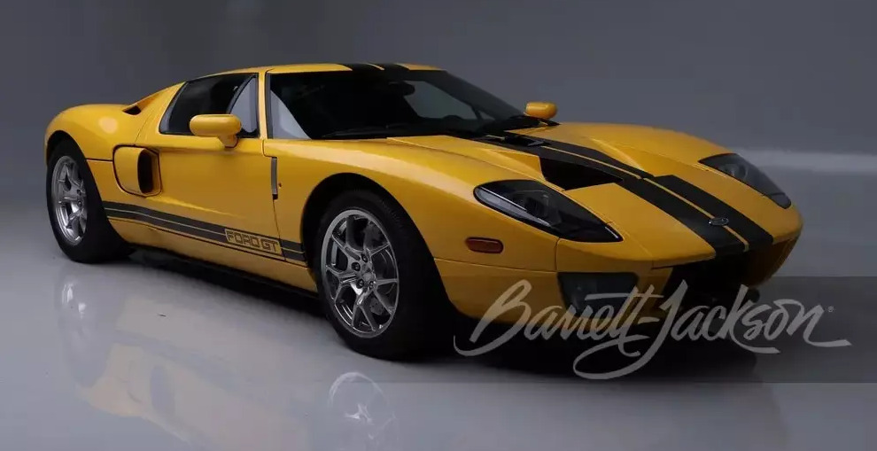 Dân chơi bán lại chiếc xe Ford GT đã sở hữu được 19 năm, chỉ chạy 2.200 km- Ảnh 2.