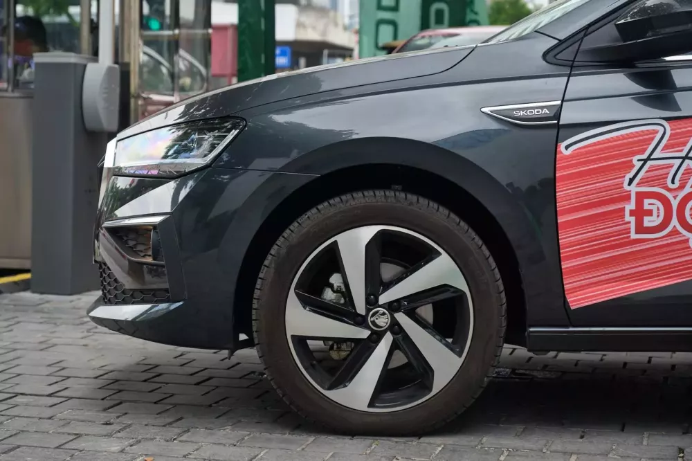 Skoda Slavia: &ldquo;t&acirc;n binh&rdquo; sedan hạng B liệu c&oacute; l&agrave;m n&ecirc;n chuyện?- Ảnh 5.