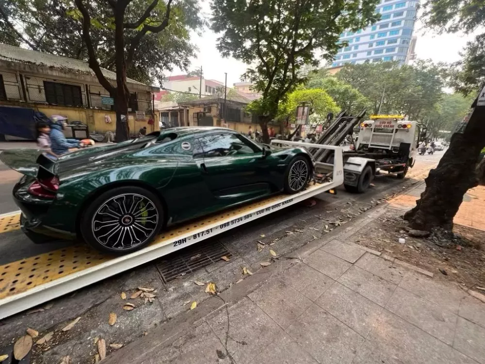 Xôn xao tin đồn Porsche 918 Spyder thứ 3 âm thầm về Việt Nam bắt gặp ở Hà Nội?- Ảnh 4.