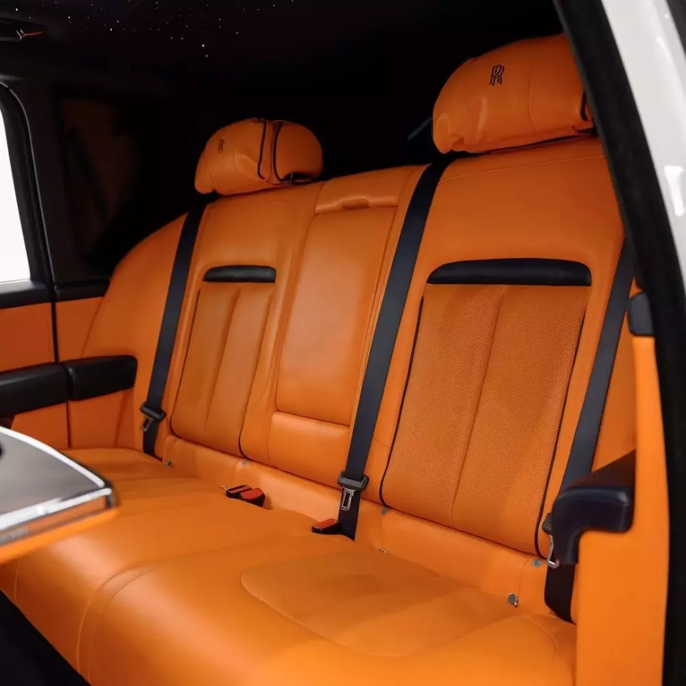 Ngắm "bạch công tử" Rolls-Royce Cullinan của Mansory- Ảnh 6.