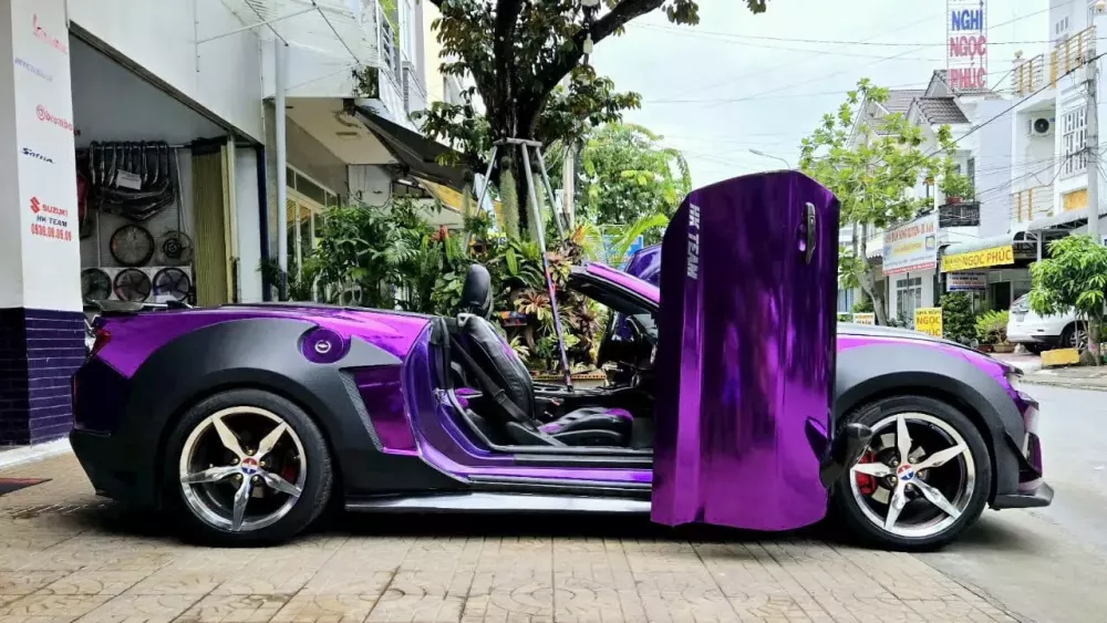 Chevrolet Camaro mui trần biển tứ quý 3 của đại gia Cần Thơ xuất hiện ở Vũng Tàu- Ảnh 7. Chevrolet Camaro mui trần biển tứ quý 3 của đại gia Cần Thơ xuất hiện ở Vũng Tàu- Ảnh 7.