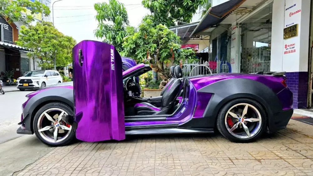 Chevrolet Camaro mui trần biển tứ quý 3 của đại gia Cần Thơ xuất hiện ở Vũng Tàu- Ảnh 5. Chevrolet Camaro mui trần biển tứ quý 3 của đại gia Cần Thơ xuất hiện ở Vũng Tàu- Ảnh 5.