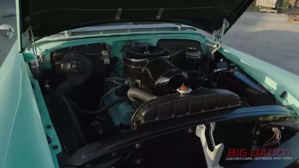 Câu chuyện về món quà Buick Roadmaster mui trần 1956 của con rể dành tặng bố vợ- Ảnh 8.