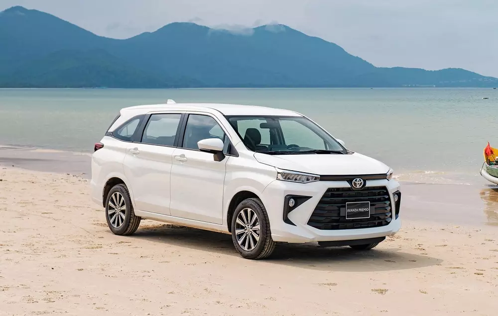 Toyota Avanza Premio