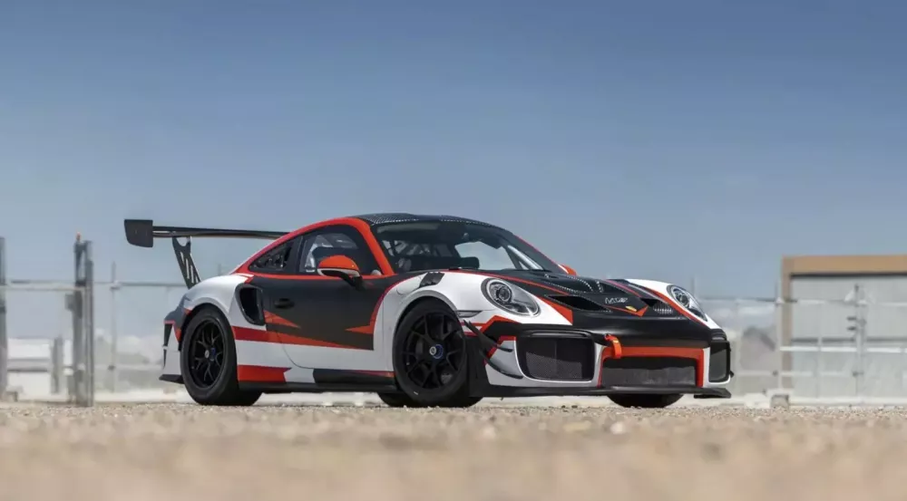 Câu chuyện đằng sau chiếc Porsche 911 GT2 RS Clubsport siêu hiếm này sẽ khiến bạn thích thú- Ảnh 1.