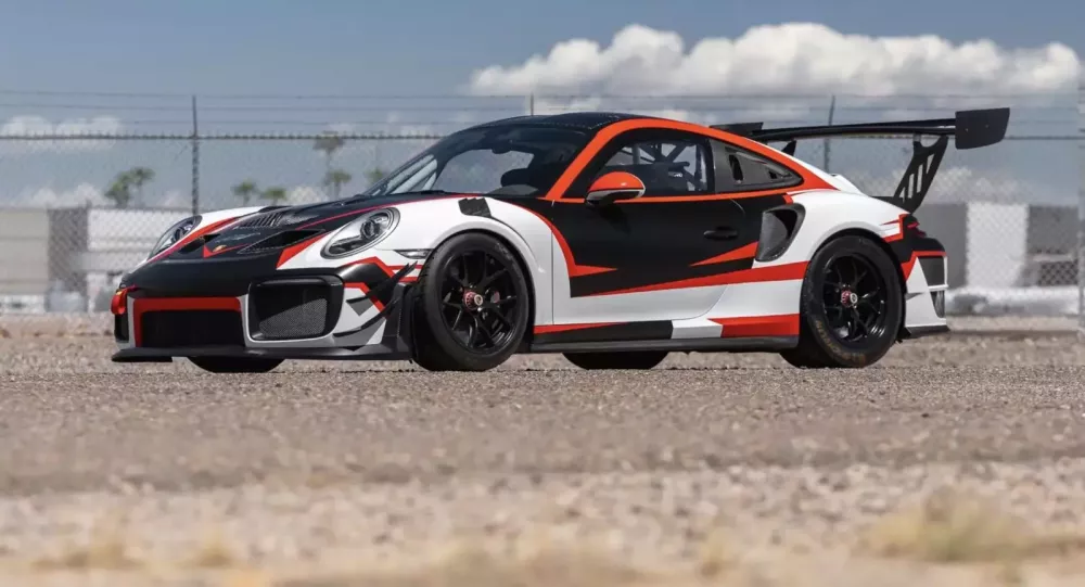 Câu chuyện đằng sau chiếc Porsche 911 GT2 RS Clubsport siêu hiếm này sẽ khiến bạn thích thú- Ảnh 2.