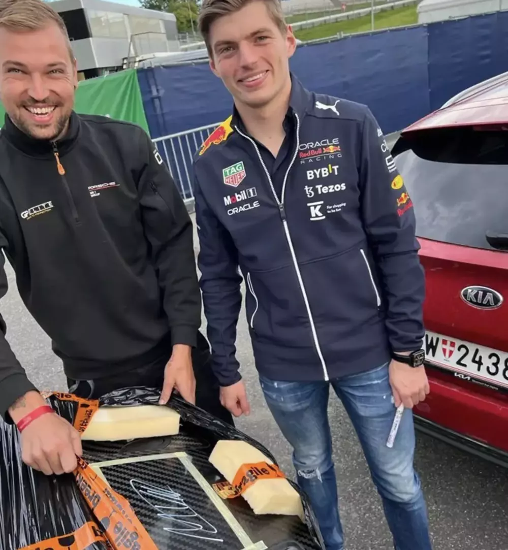 Câu chuyện đằng sau chiếc Porsche 911 GT2 RS Clubsport siêu hiếm này sẽ khiến bạn thích thú- Ảnh 8.