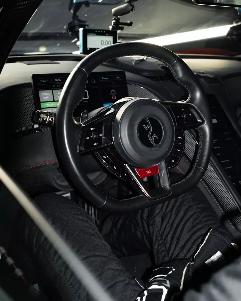 Xe điện Trung Quốc Yangwang U9 Xtreme đạt tốc độ tối đa 496 km/h, có thể trở thành xe nhanh nhất thế giới- Ảnh 6.