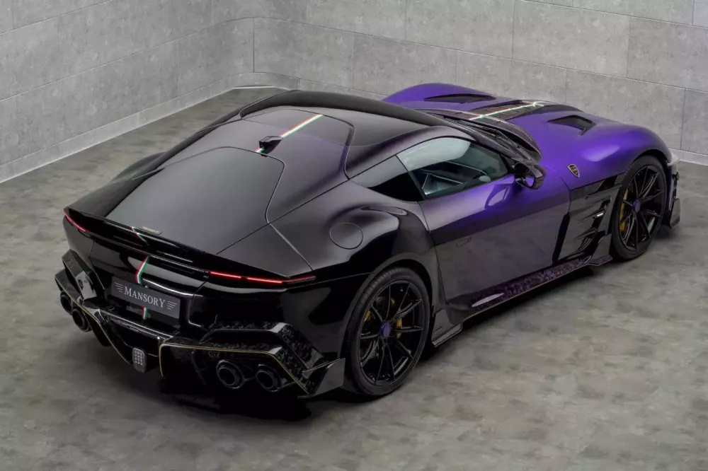 Chi tiết si&ecirc;u xe Ferrari 12Cilindri được độ ho&agrave;n to&agrave;n đầu ti&ecirc;n tr&ecirc;n thế giới, Mansory đ&uacute;ng l&agrave; bậc thầy độ xe- Ảnh 6.