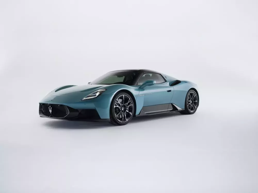 Cận cảnh Maserati MCPura vừa mới lộ diện, siêu xe thay thế MC20 không mấy thành công- Ảnh 4.