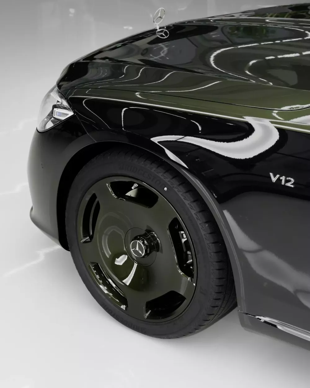 Những đẳng cấp có trên Mercedes-Maybach S680 V12 Edition 2026 mới ra mắt, giới hạn chỉ 50 xe- Ảnh 4. Những đẳng cấp có trên Mercedes-Maybach S680 V12 Edition 2026 mới ra mắt, giới hạn chỉ 50 xe- Ảnh 4.