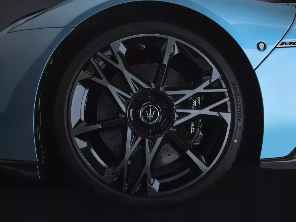 Cận cảnh Maserati MCPura vừa mới lộ diện, siêu xe thay thế MC20 không mấy thành công- Ảnh 5.