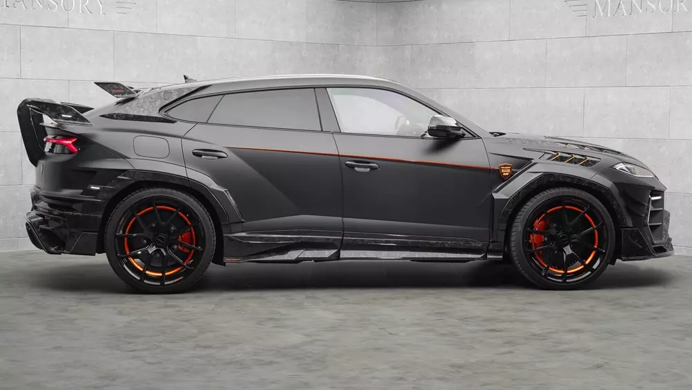 Việc gì khó có Mansory rồi, nâng cấp Lamborghini Urus SE lên tầm cao mới với công suất 1.095 mã lực- Ảnh 7.