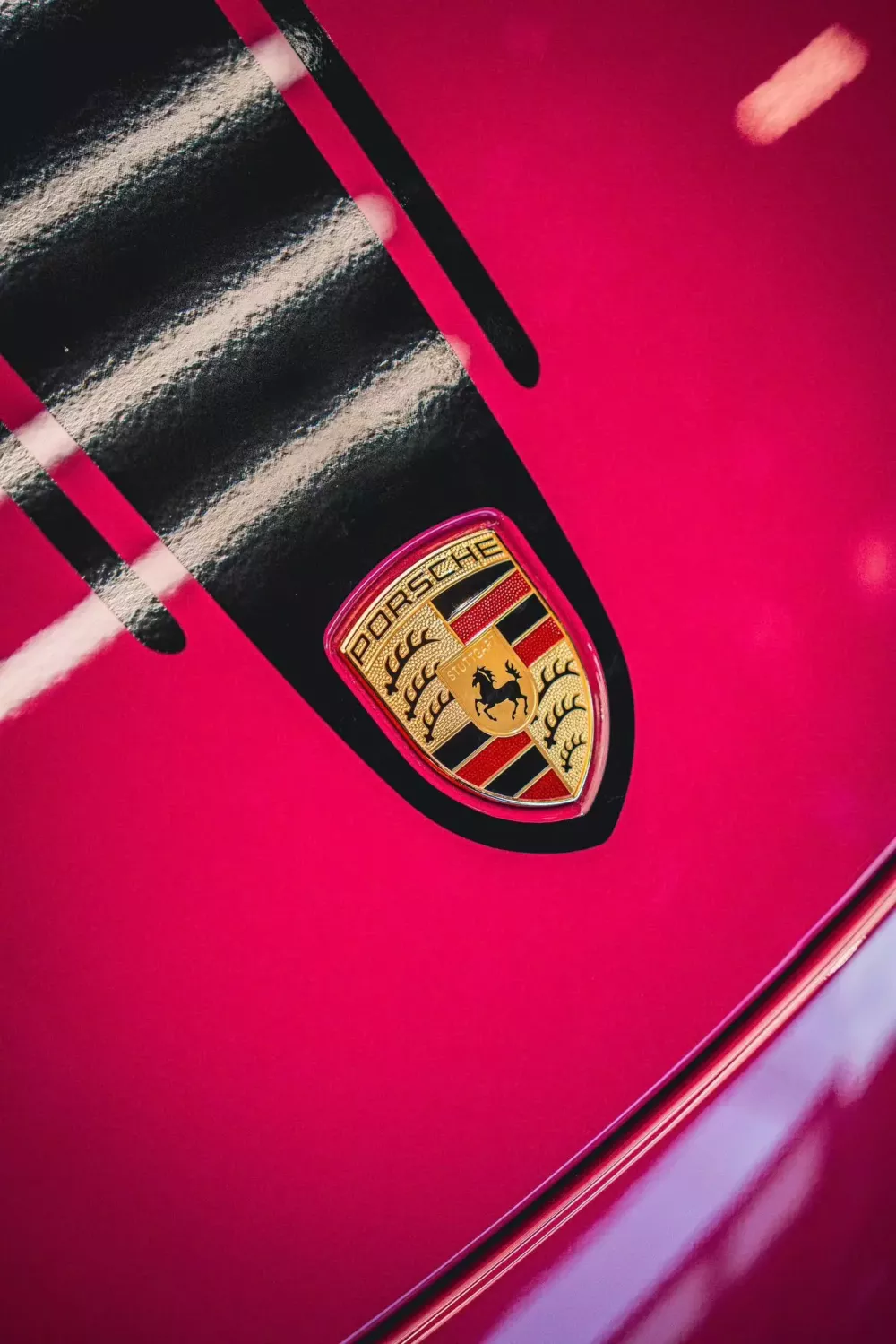 Cô chủ tiệm bánh ở Hà Nội tậu Porsche 718 Boxster Style Edition mới tinh- Ảnh 3.