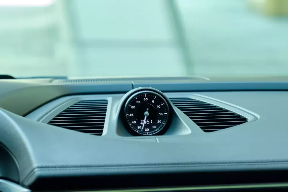 Trải nghiệm Porsche Macan 4 Electric: Ngôi sao của phân khúc SUV điện hạng sang- Ảnh 7. Trải nghiệm Porsche Macan 4 Electric: Ngôi sao của phân khúc SUV điện hạng sang- Ảnh 7.