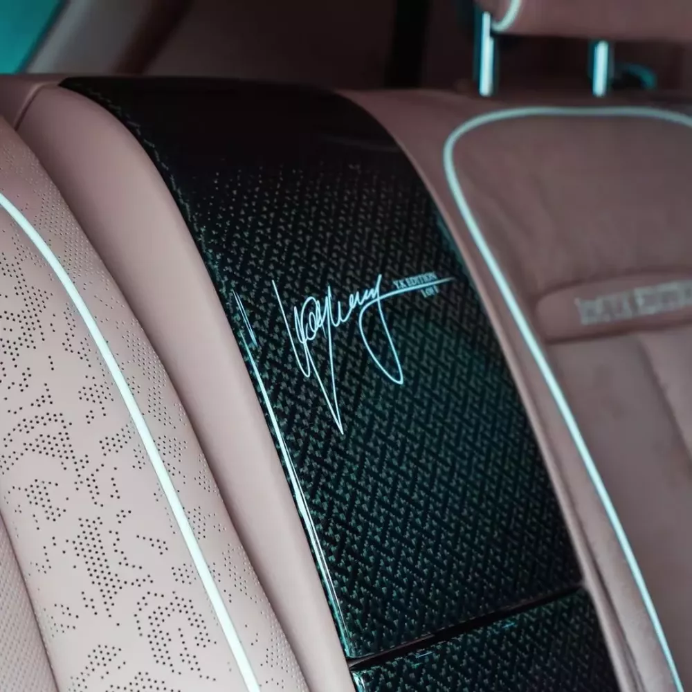 Hãng độ Keyvany lại gây chú ý với "bạch mã" Rolls-Royce Cullinan Series II- Ảnh 12. Hãng độ Keyvany lại gây chú ý với "bạch mã" Rolls-Royce Cullinan Series II- Ảnh 12.